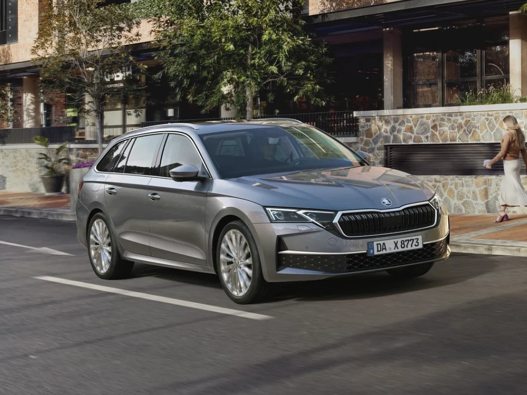 03:2026 SKoda OktaviaCombi3
