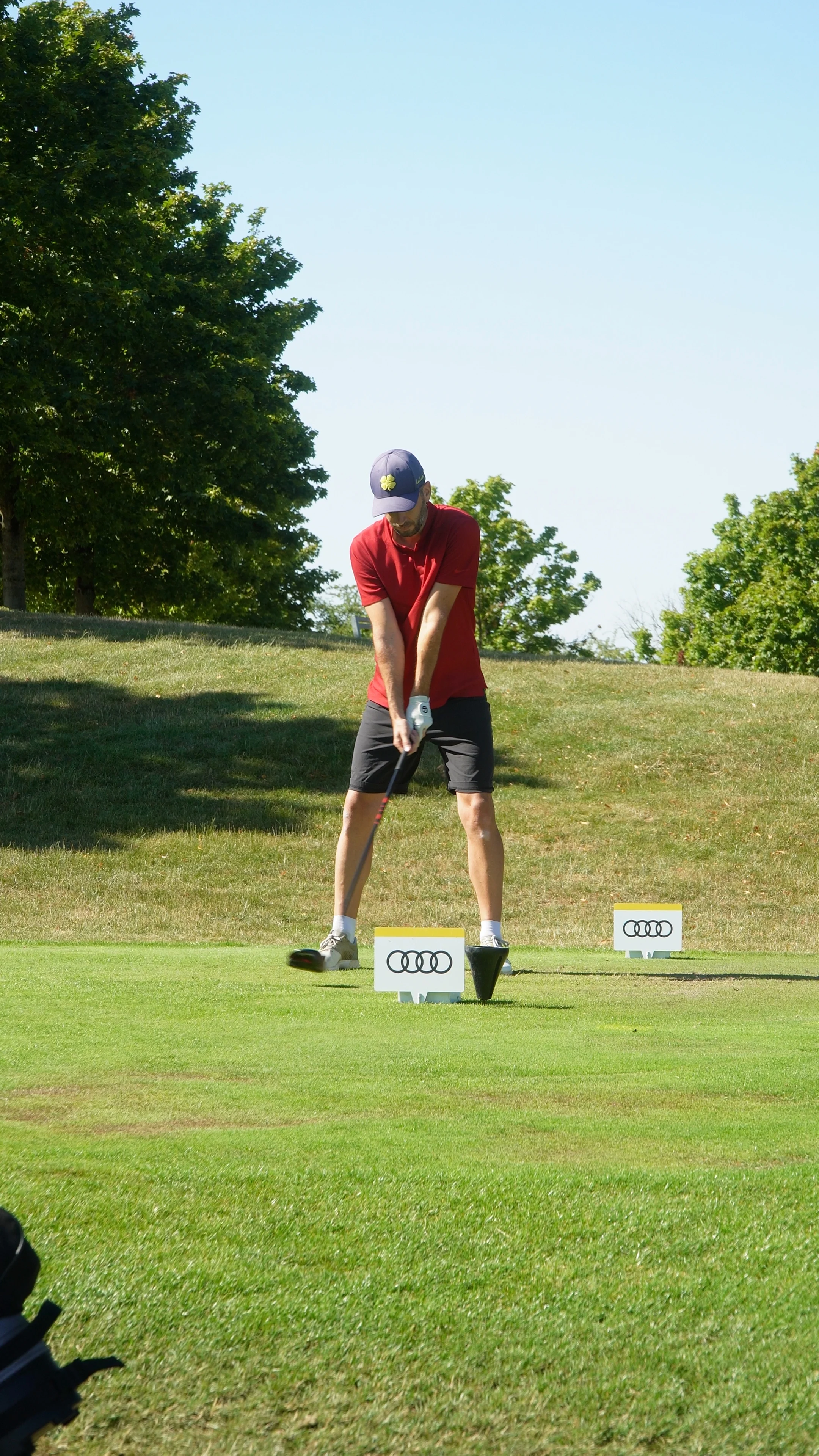 Golf Main 01 00 09