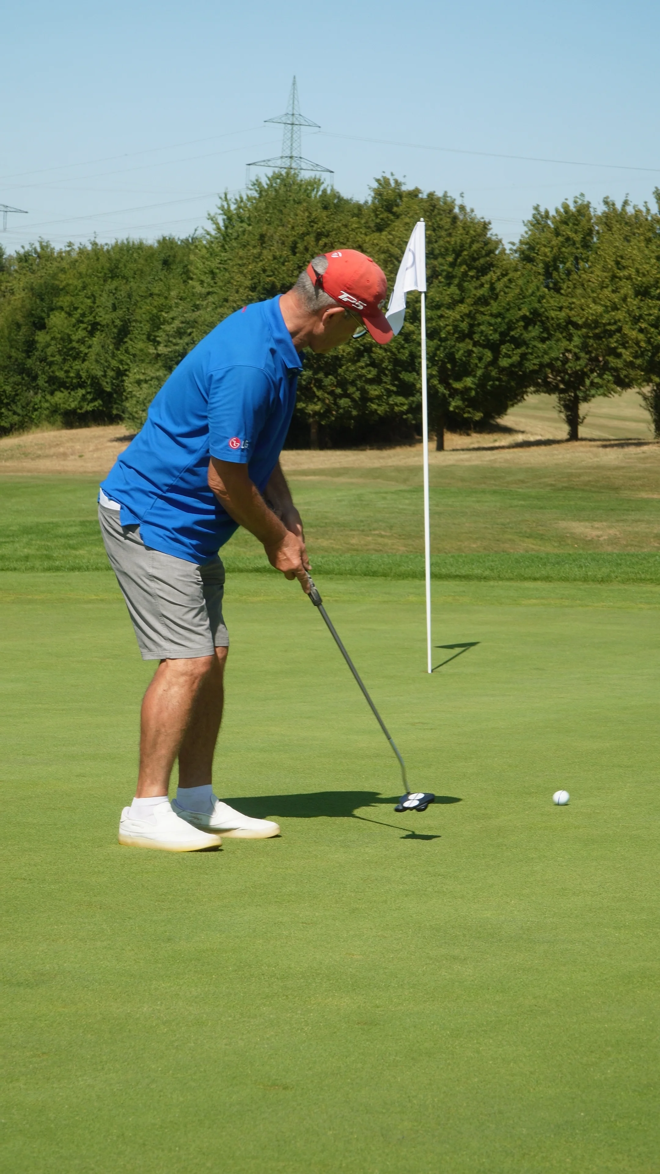 Golf Main 01 00 17